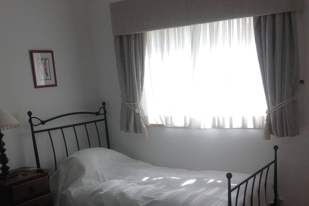 Photo of Bedroom in Budens