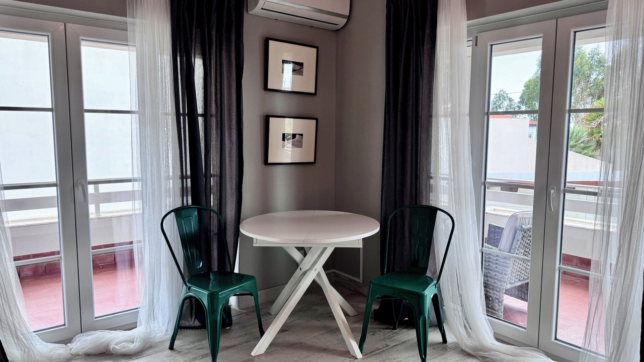 Photo of Bedroom in Ericeira