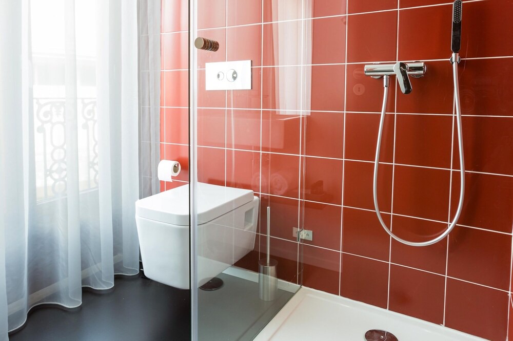 Photo of Bathroom in Coimbra City Centre