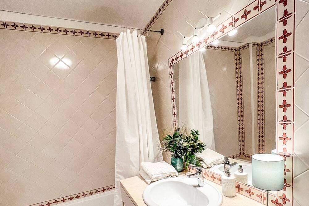 Photo of Bathroom in Praia del Rei
