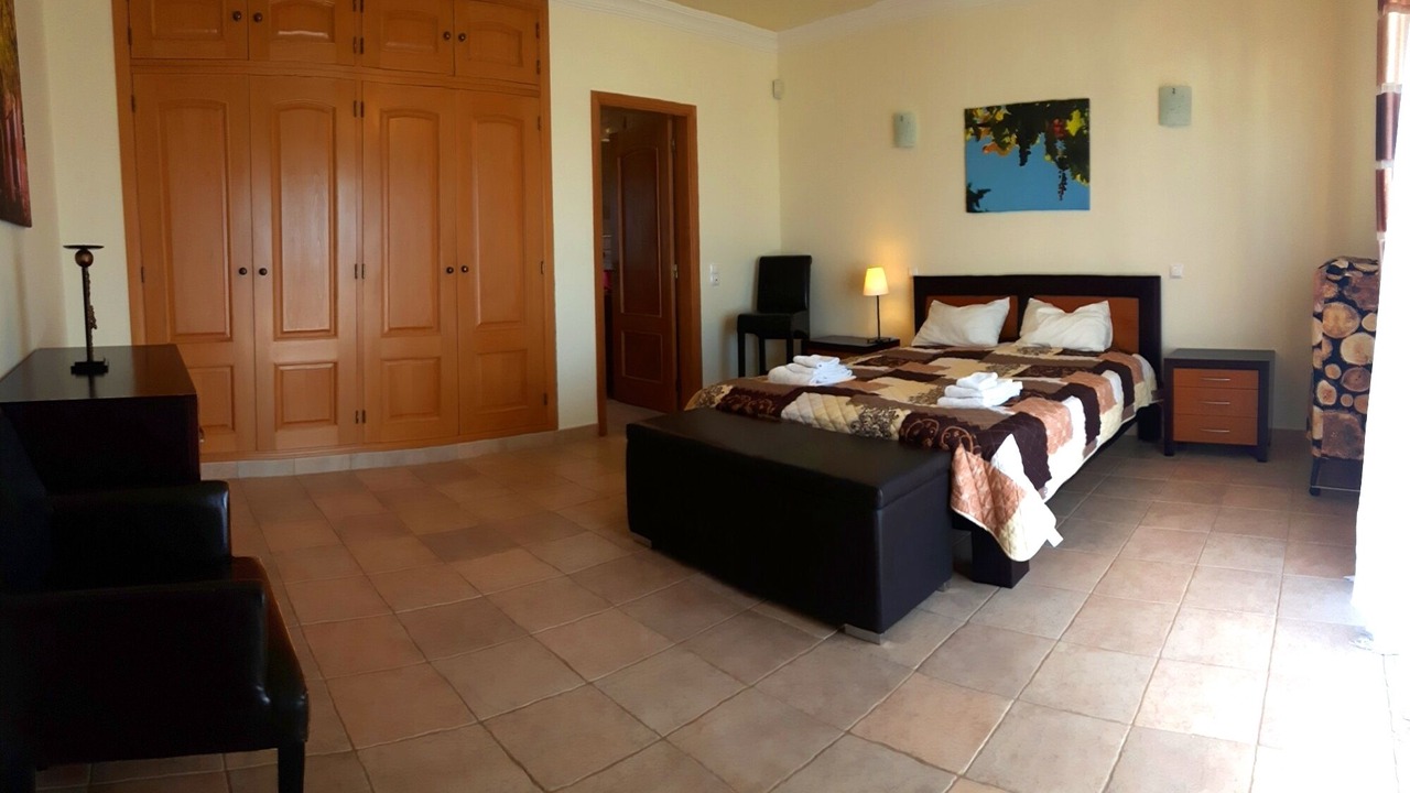 Photo of Bedroom in Alporchinhos