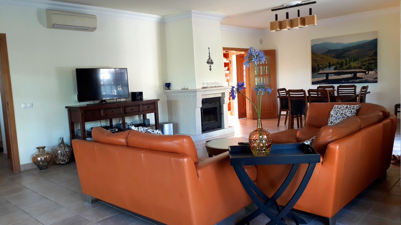 Photo of Livingroom in Alporchinhos