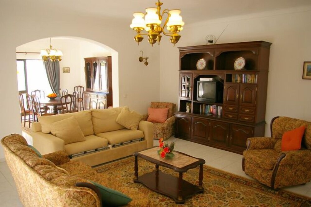 Photo of Livingroom in Porches