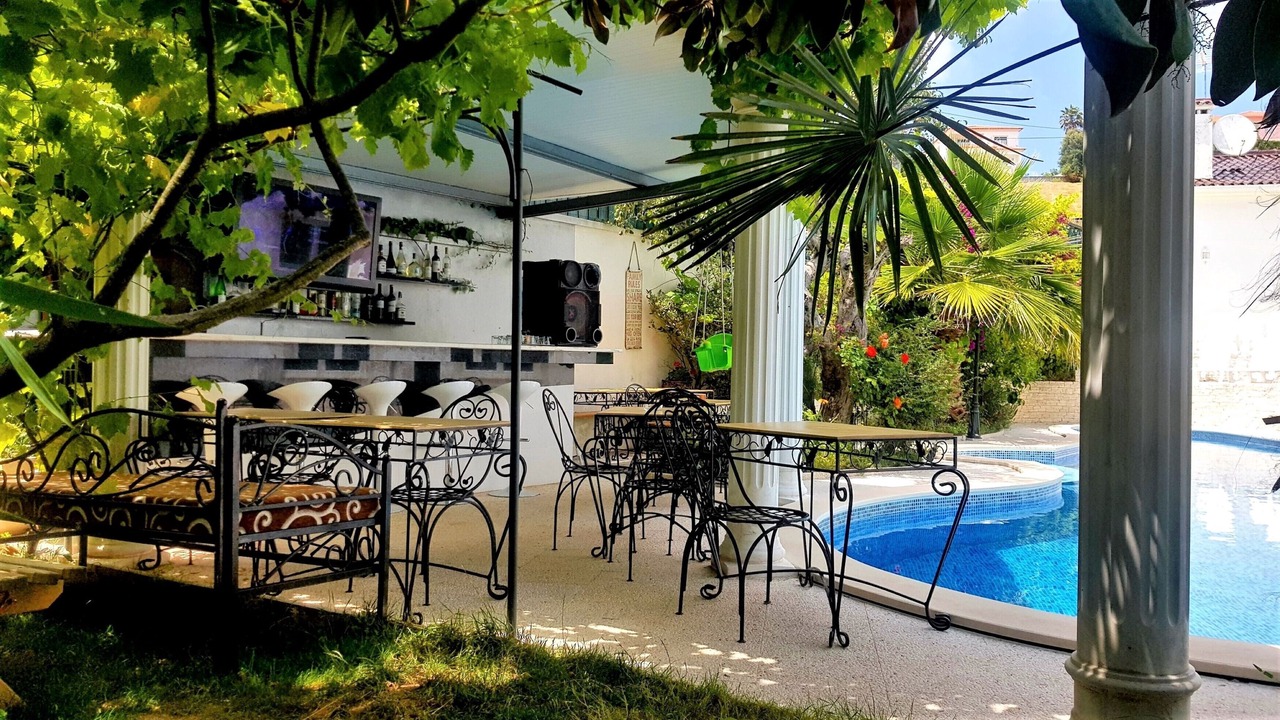 Photo of Outdoor in Arnal