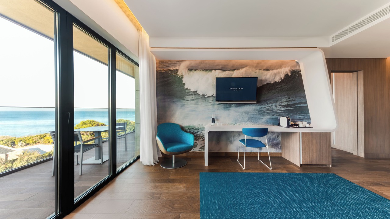 Photo of Bedroom in Cascais