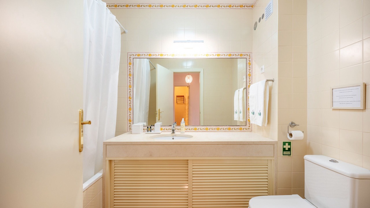 Photo of Bathroom in Charneca de Caparica e Sobreda