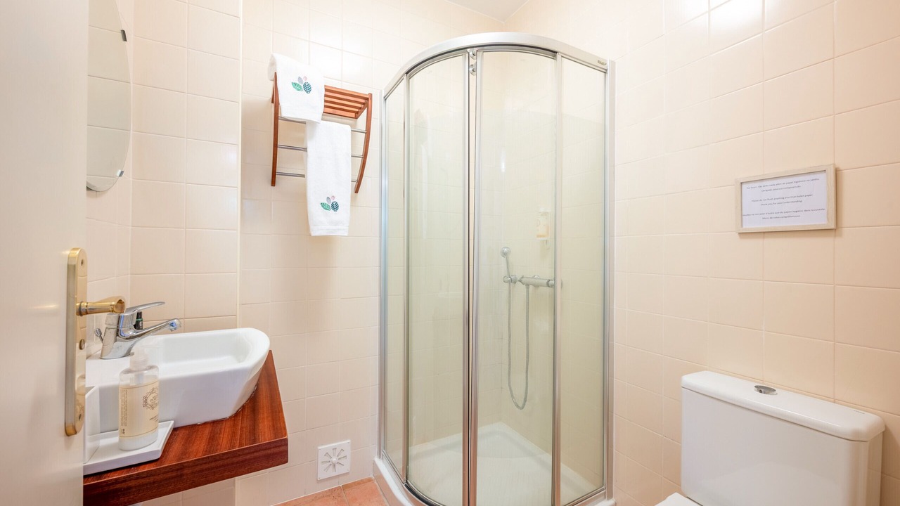Photo of Bathroom in Charneca de Caparica e Sobreda