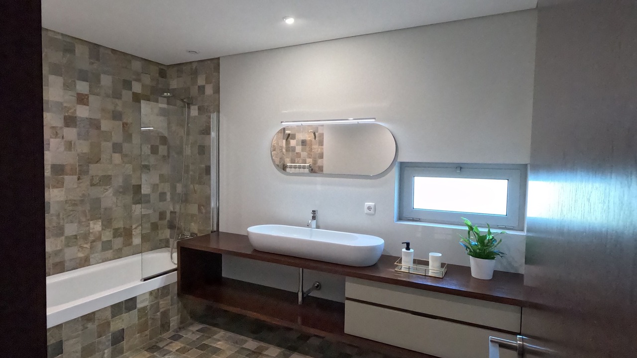 Photo of Bathroom in Barcelos