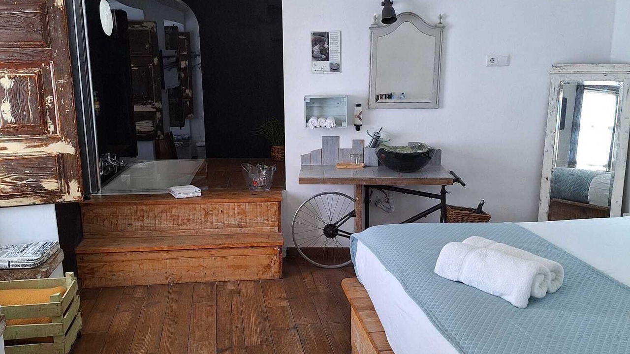 Photo of Bedroom in Obidos