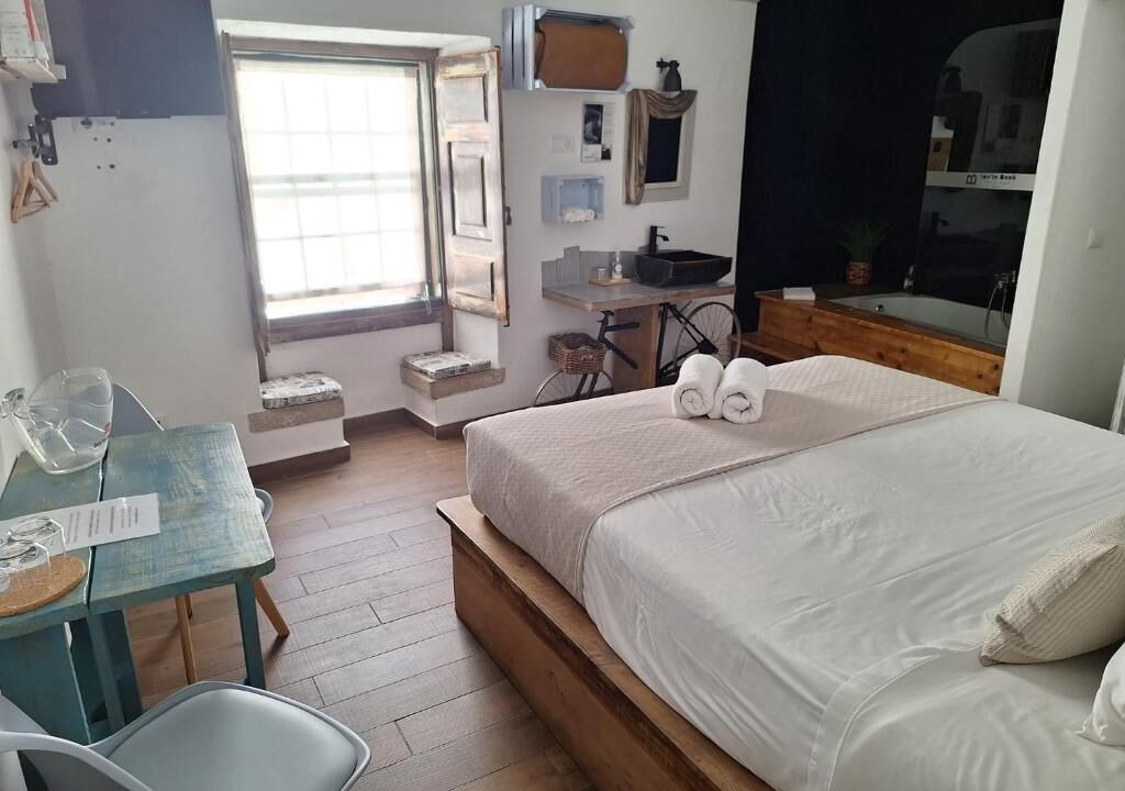Photo of Bedroom in Obidos