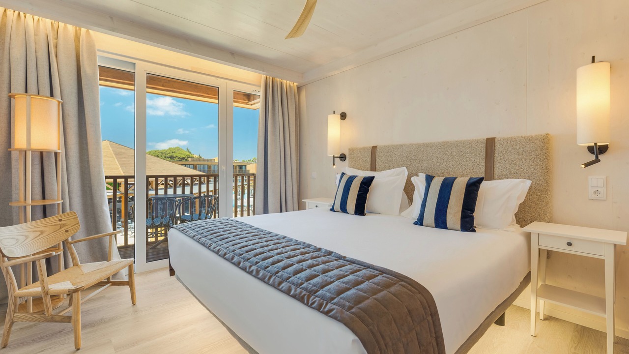 Photo of Bedroom in Campo de Baixo