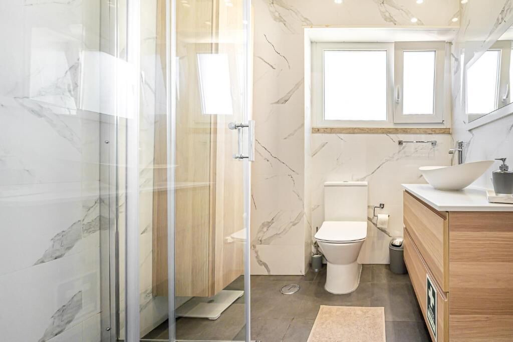 Photo of Bathroom in Queluz