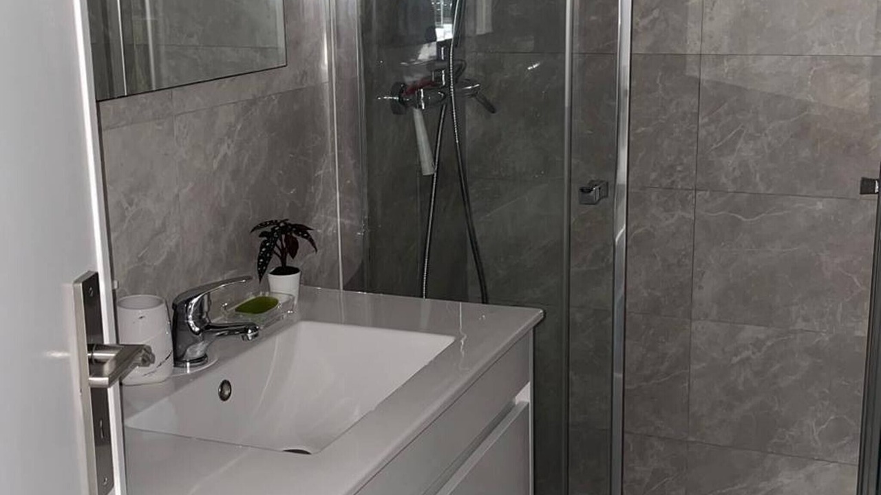 Photo of Bathroom in Povoa de Santa Iria e Forte da Casa