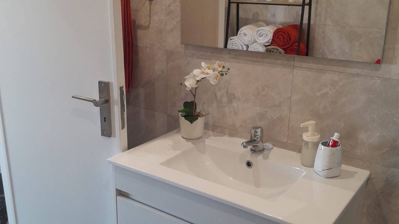 Photo of Bathroom in Povoa de Santa Iria e Forte da Casa