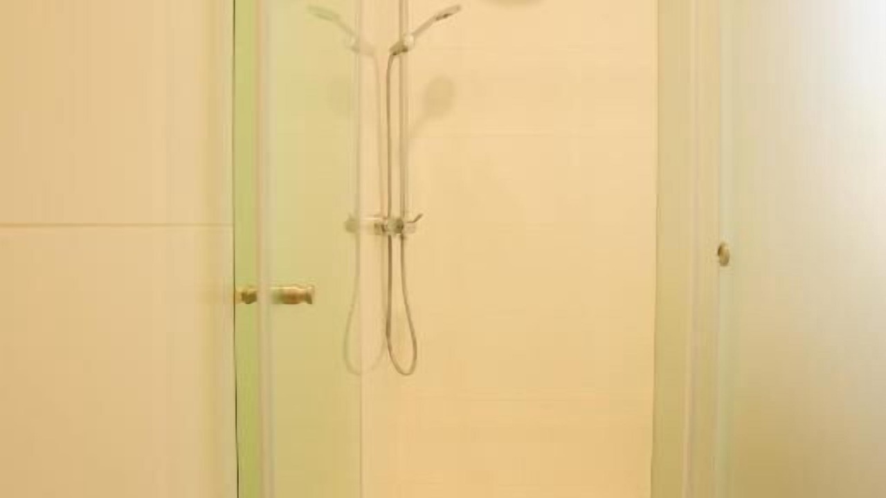 Photo of Bathroom in Casteloes