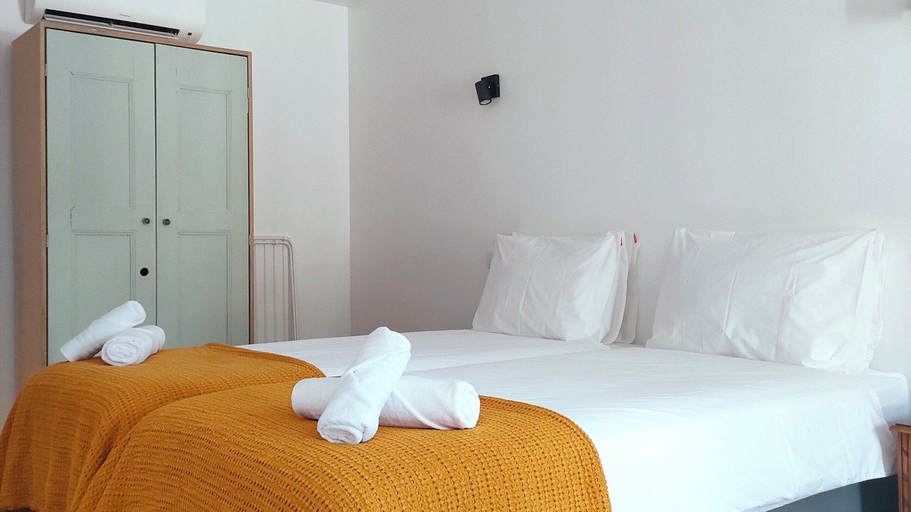 Photo of Bedroom in Bordeira