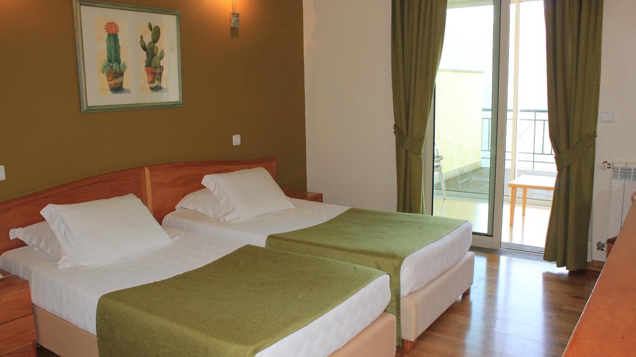 Photo of Bedroom in Curral das Freiras