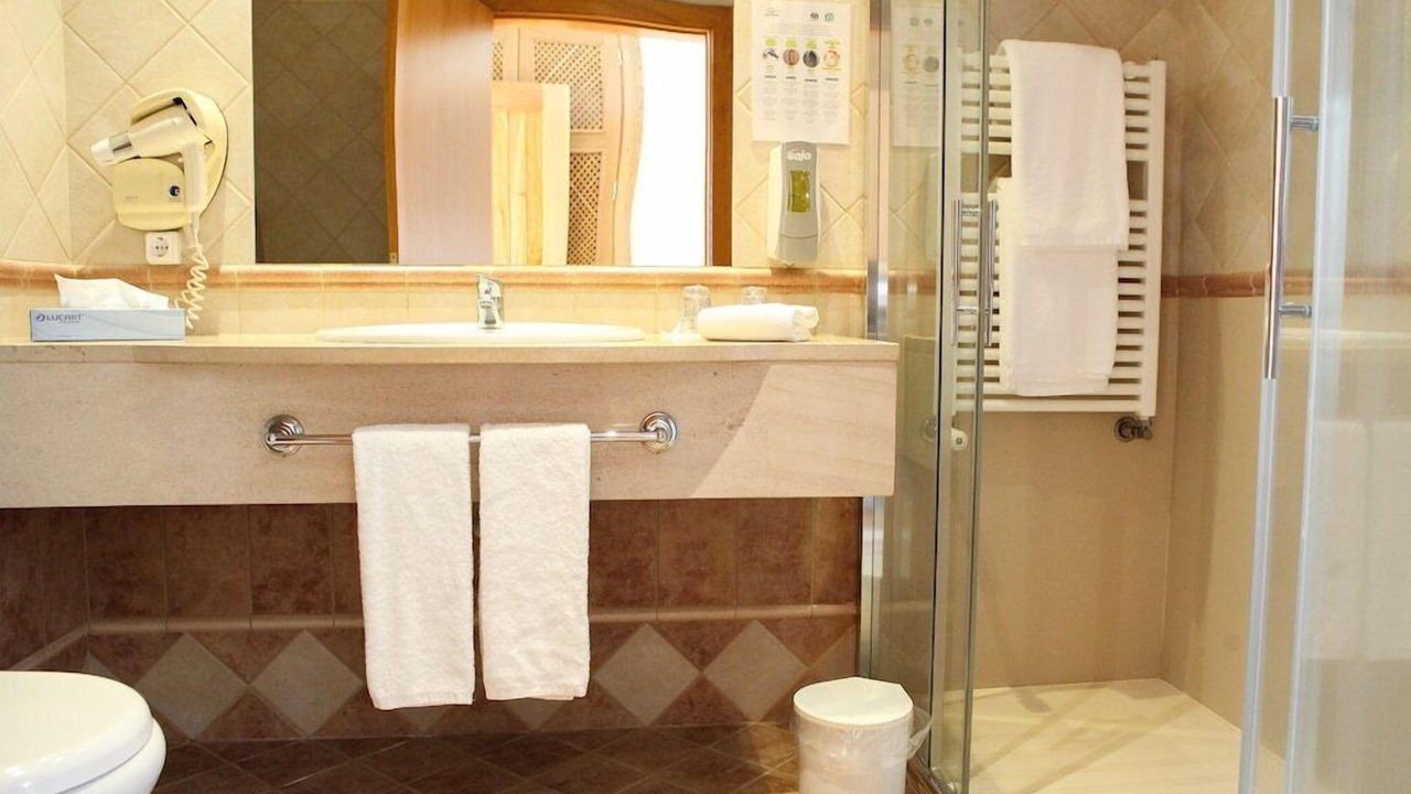 Photo of Bathroom in Curral das Freiras