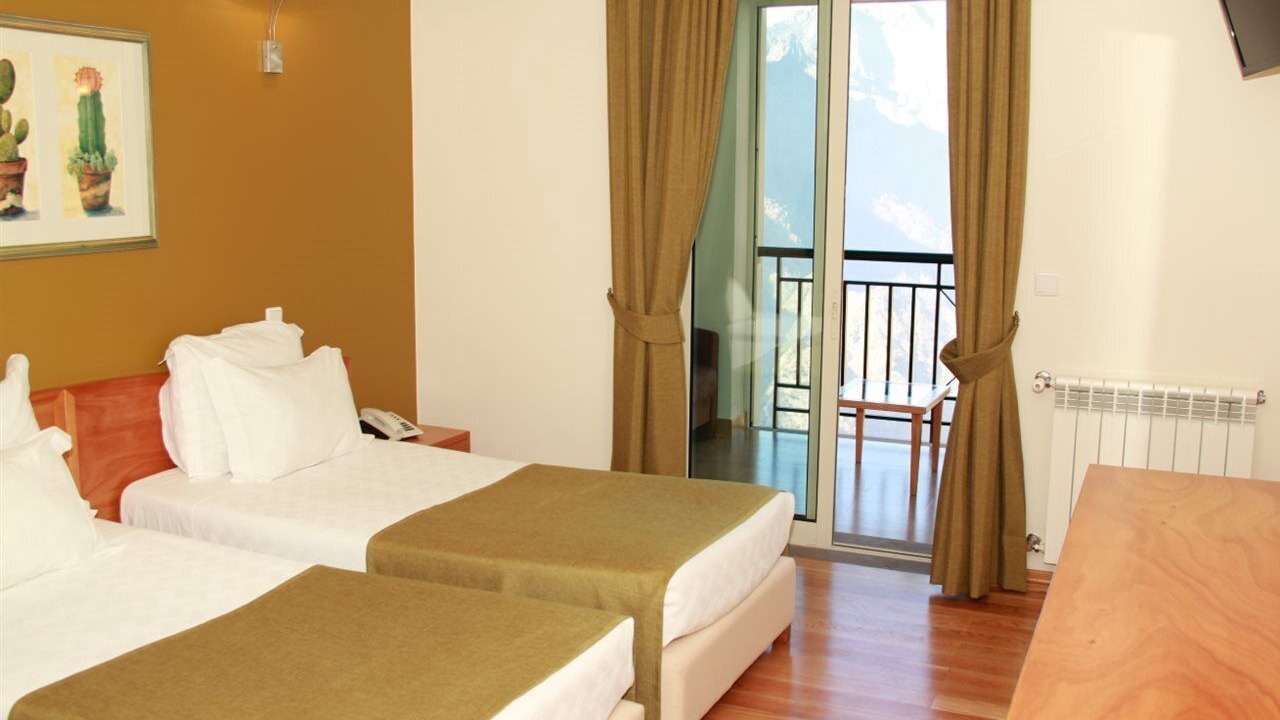 Photo of Bedroom in Curral das Freiras