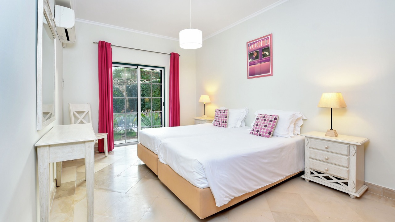 Photo of Bedroom in Quinta do Lago