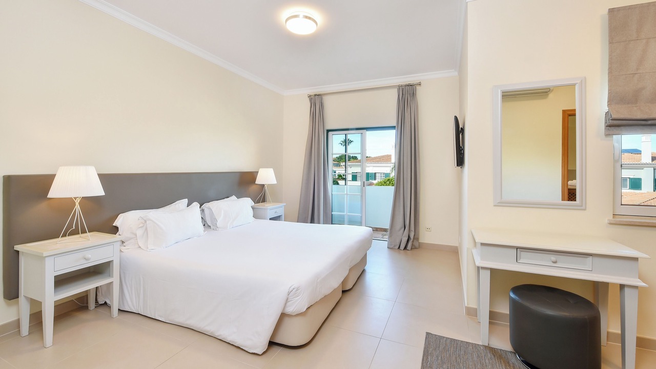 Photo of Bedroom in Quinta do Lago