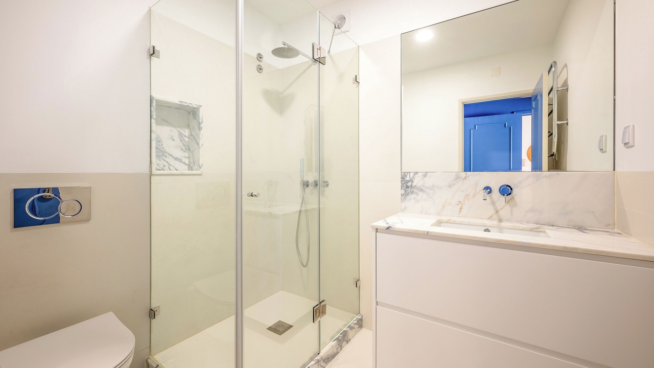 Photo of Bathroom in Cascais
