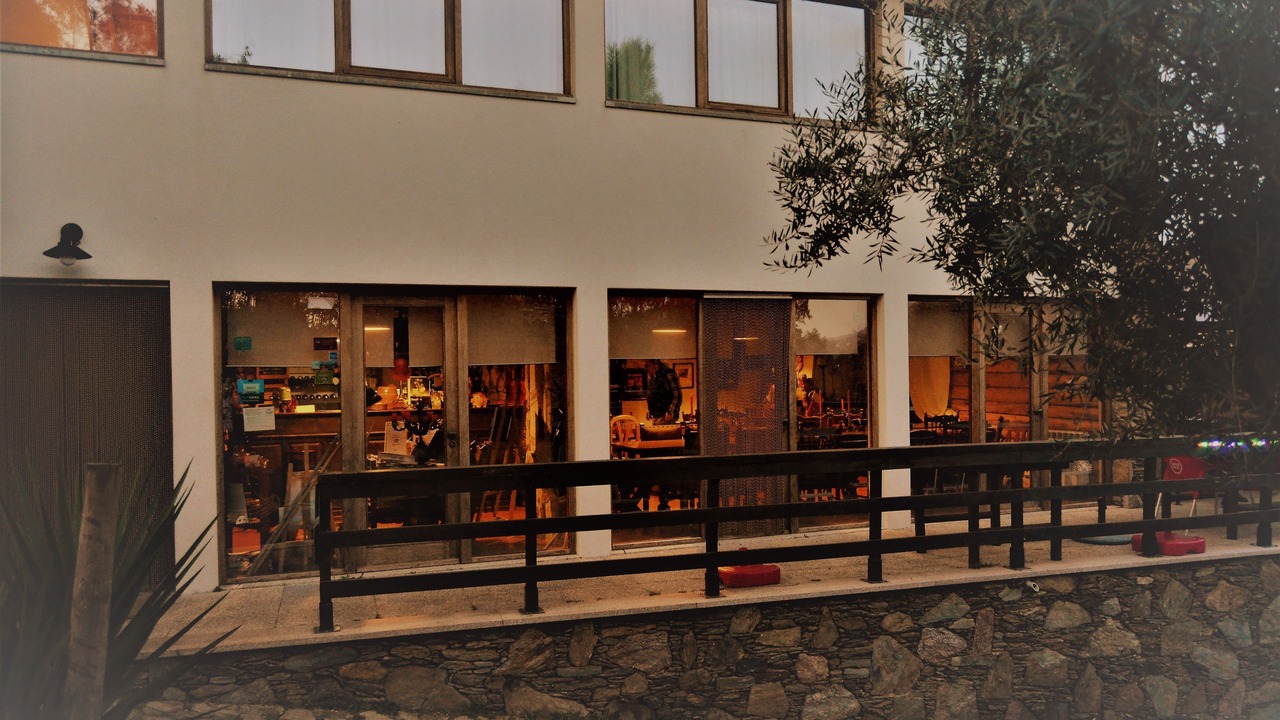 Photo of Outdoor in Dem