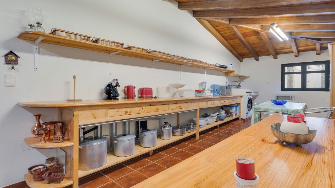 Photo of Livingroom in Santo da Serra