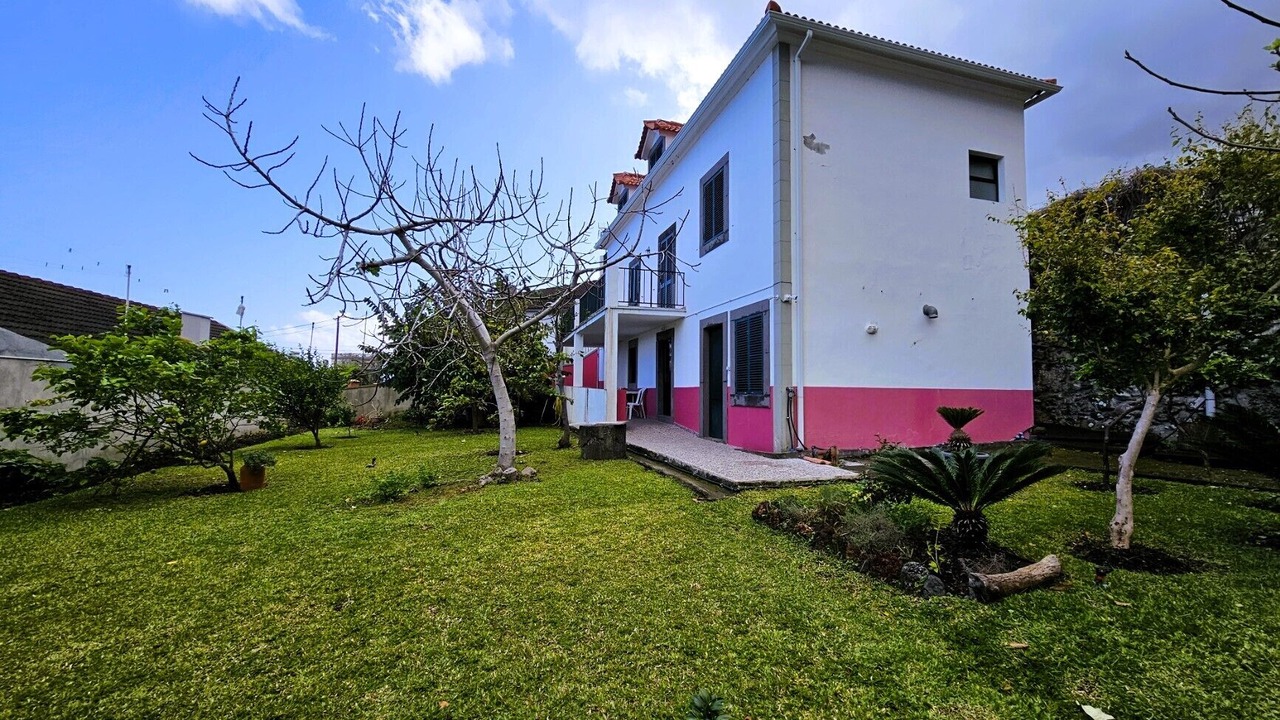 Photo of Outdoor in Porto Moniz