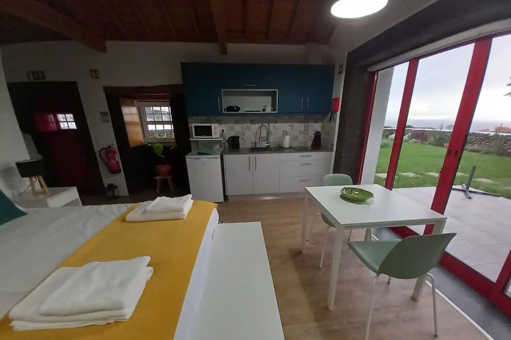 Photo of Bedroom in Angra do Heroismo