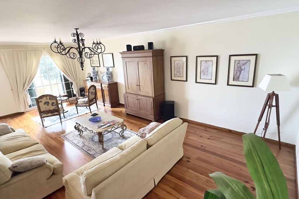 Photo of Livingroom in Santo Antonio