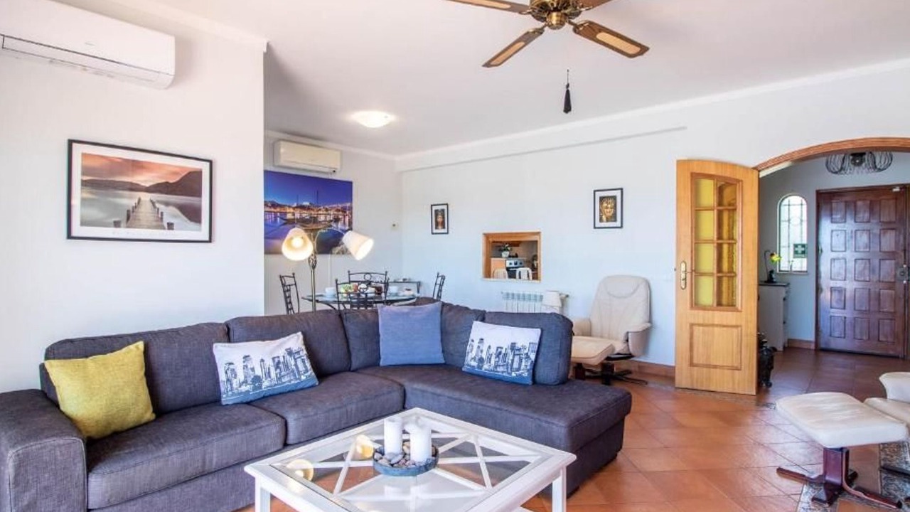 Photo of Livingroom in Almancil