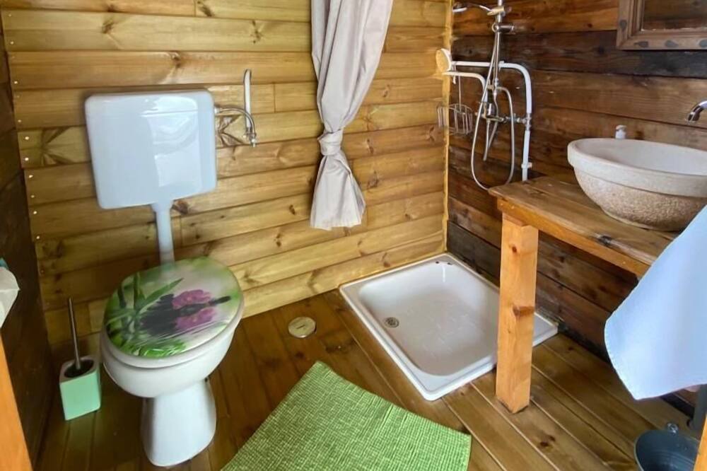 Photo of Bathroom in Santa Maria dos Olivais