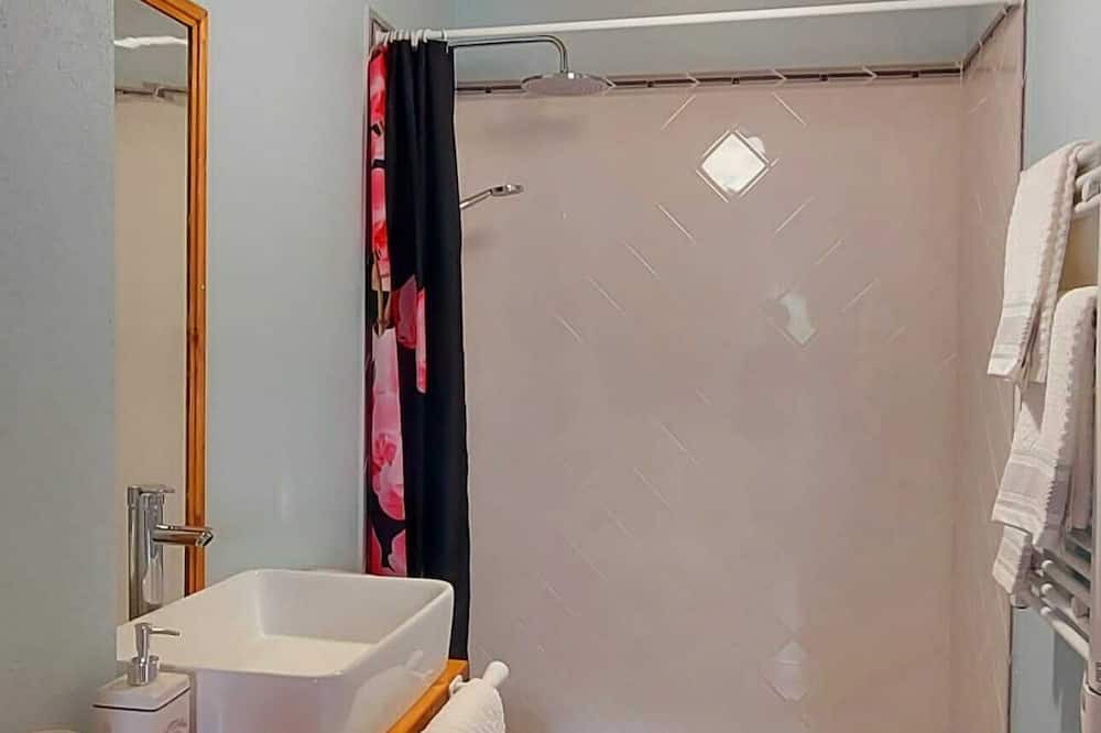 Photo of Bathroom in Santa Maria dos Olivais