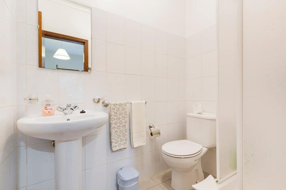 Photo of Bathroom in Penacova