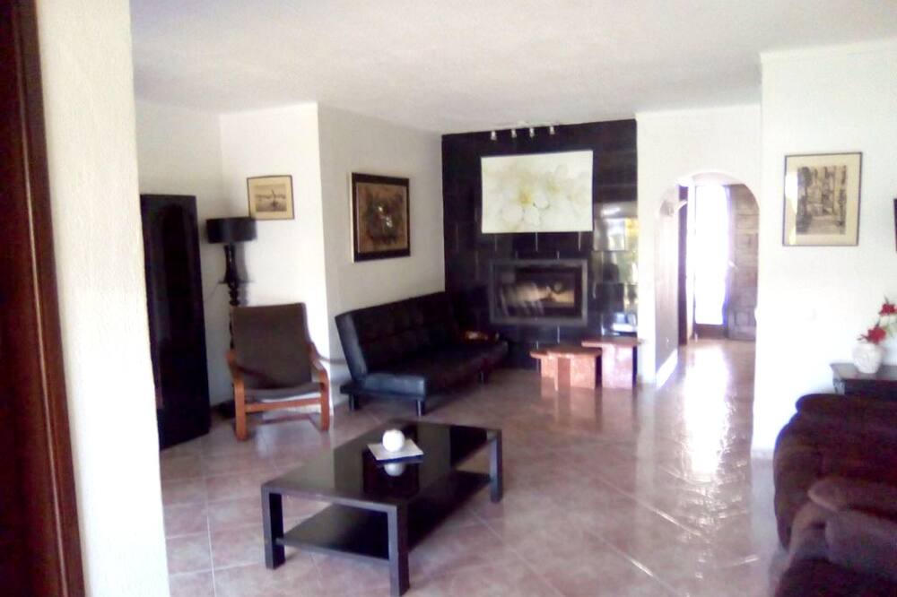 Photo of Livingroom in Corroios
