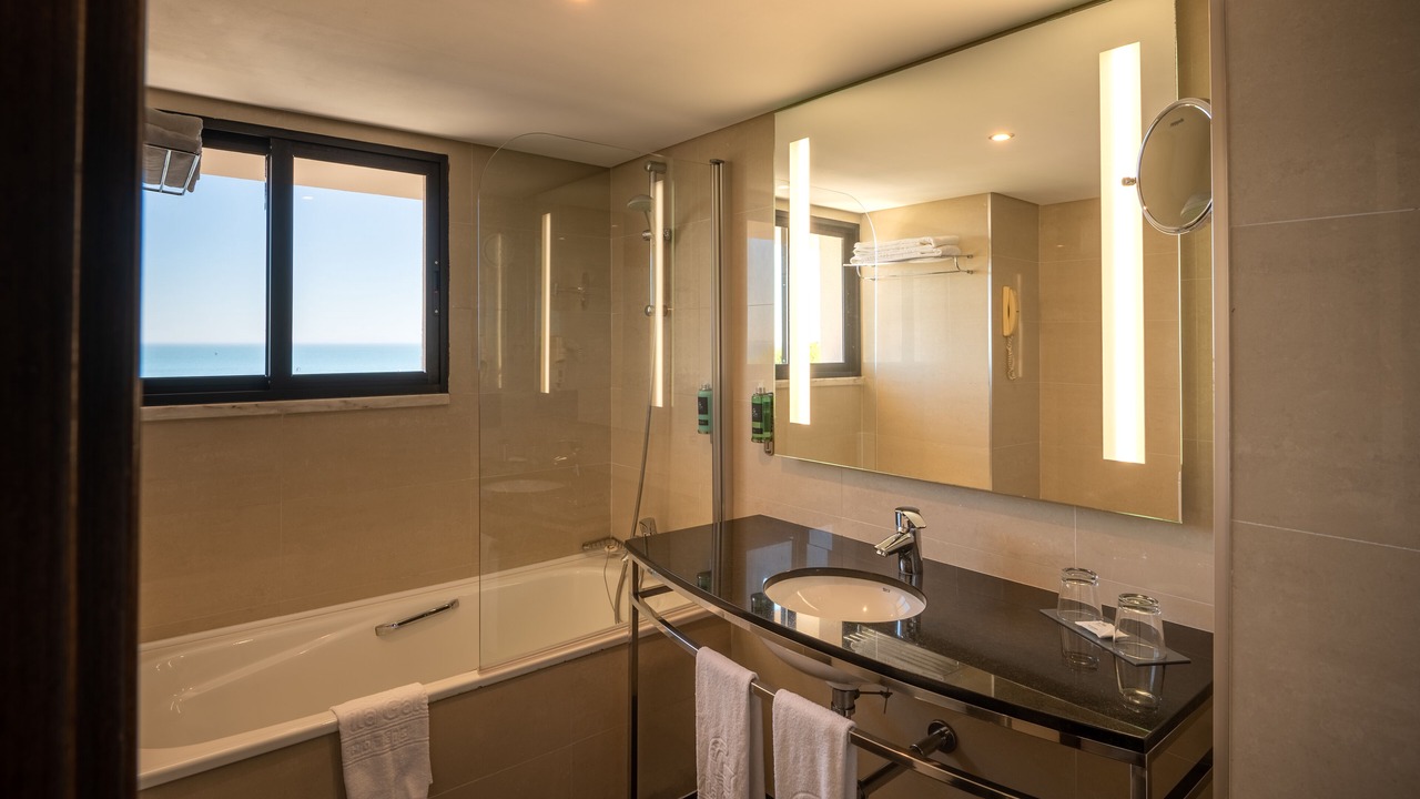 Photo of Bedroom in Cascais