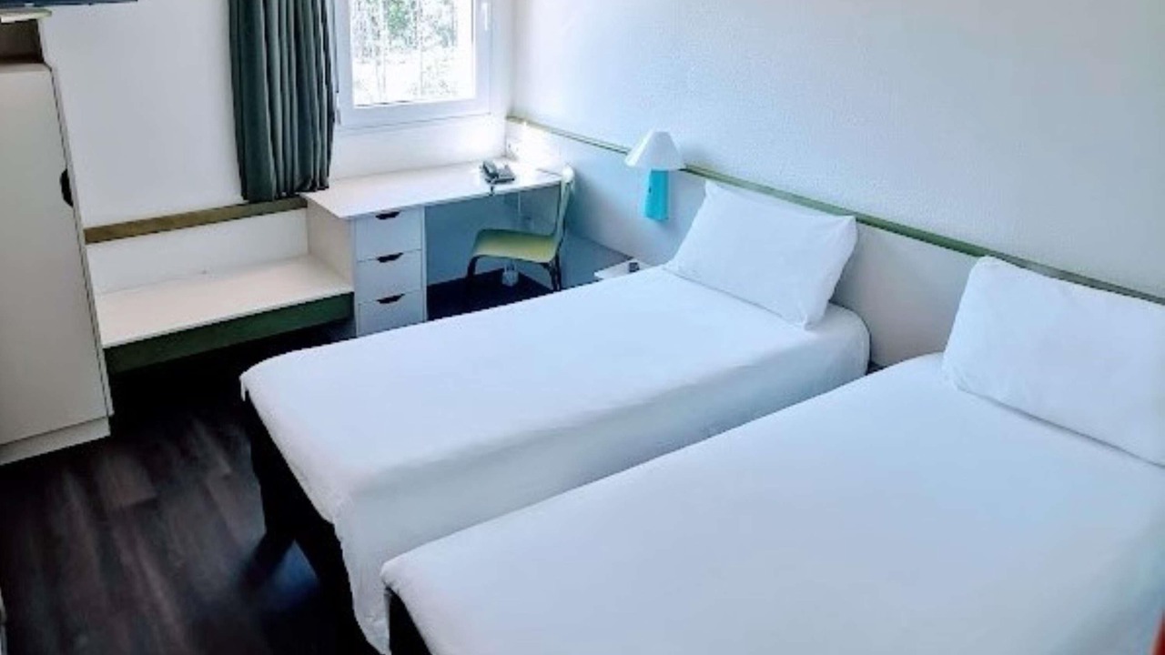 Photo of Bedroom in Santa Maria da Feira