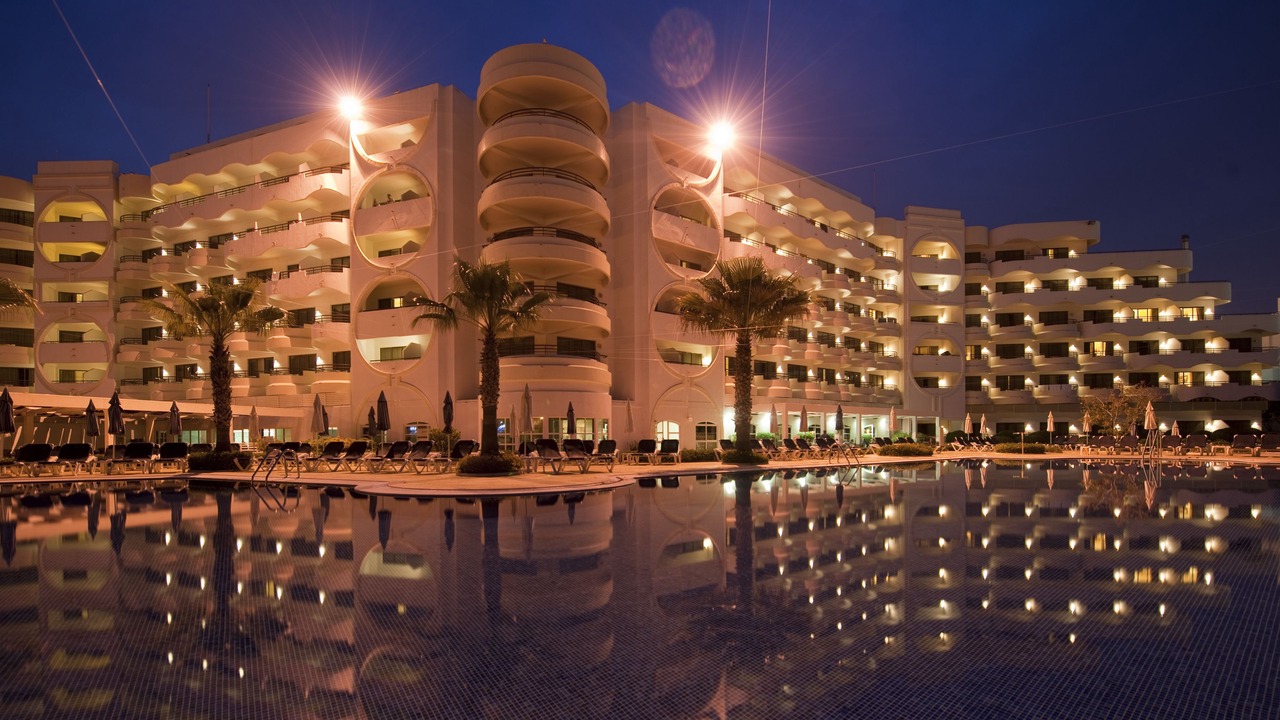 Photo of Outdoor in Calicos