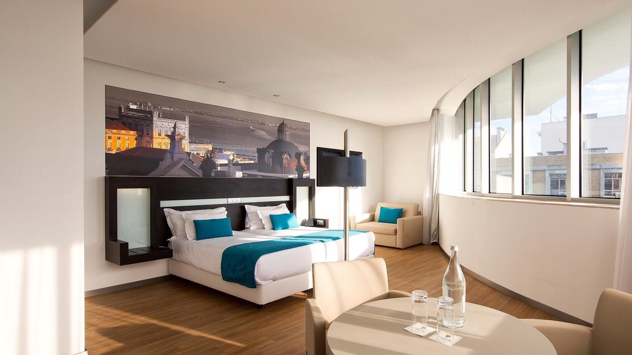 Photo of Bedroom in Lisbon Old Town