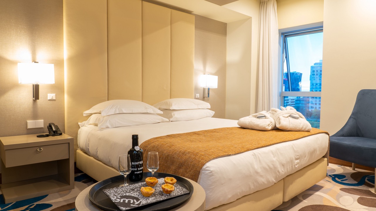 Photo of Bedroom in Lisbon Old Town