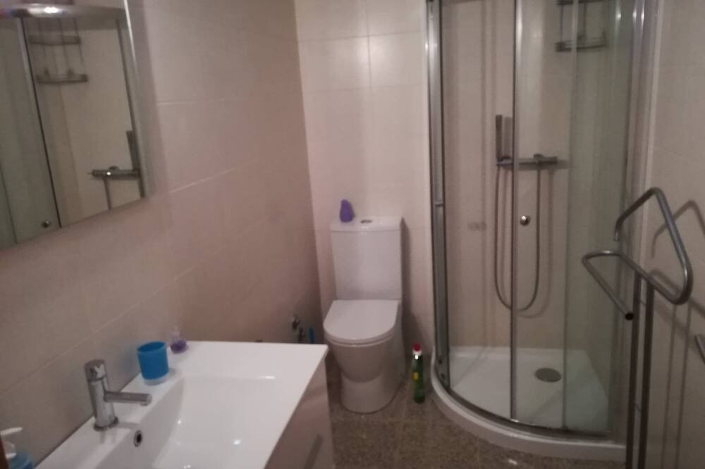 Photo of Bathroom in Famalicao