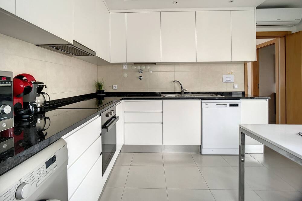 Photo of Kitchen in Famalicao