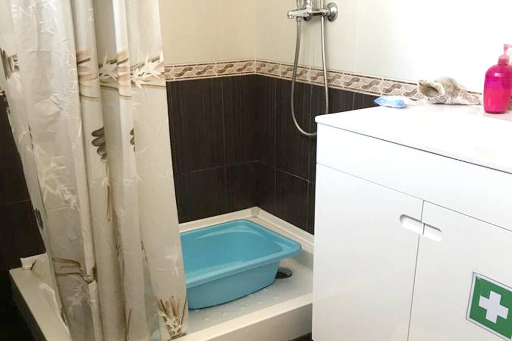 Photo of Bathroom in Arco da Calheta