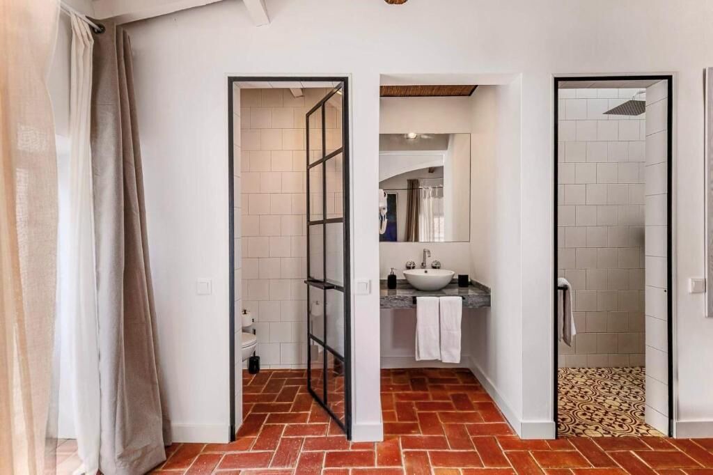 Photo of Bathroom in Alcacovas