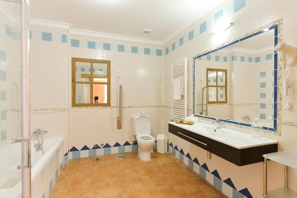 Photo of Bathroom in Sao Bras de Alportel