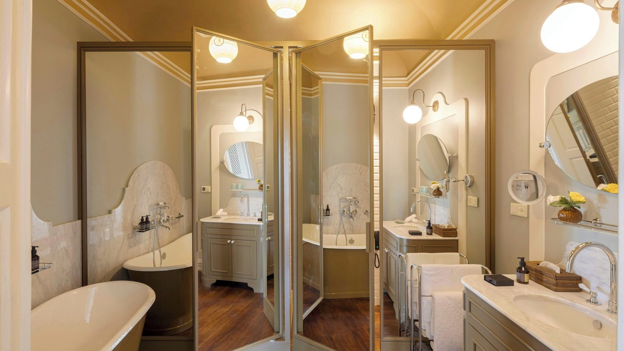 Photo of Bathroom in Santar