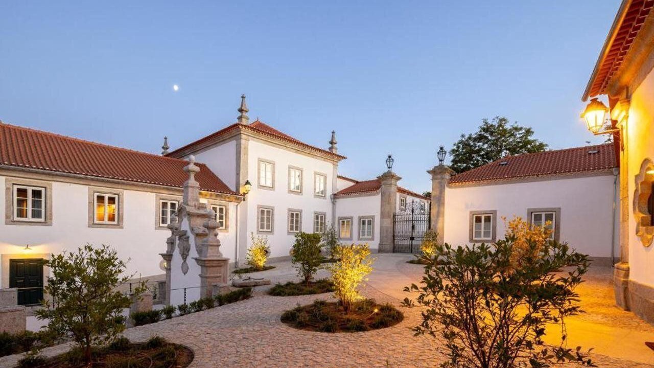 Photo of Outdoor in Santar