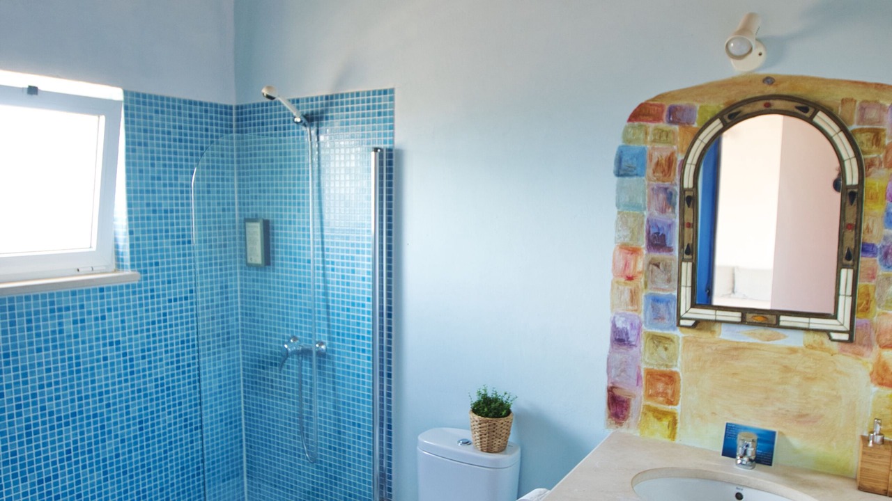 Photo of Bathroom in Aljezur