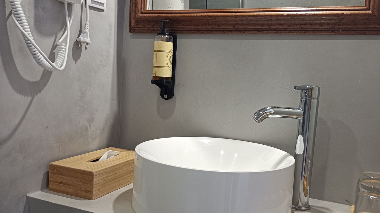 Photo of Bathroom in Mertola